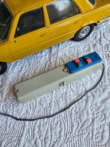 Gama - Modelauto - Mercedes 450 SE télécommandée Gama
