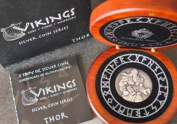 Niue. 2016 Vikings, Thor . 2 oz (.999) with BOX and COA