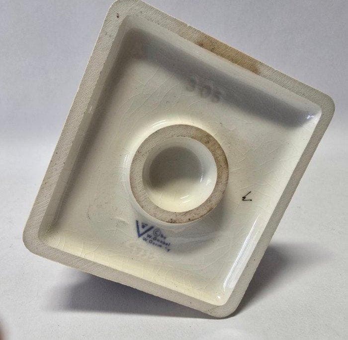 Goebel - M.I. Hummel - Sculpture en forme de personnage,, Antiek en Kunst, Curiosa en Brocante