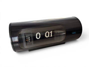 Flip klok - Copal T11 Digital Alarm Flip Clock Tuning Fork, Antiek en Kunst