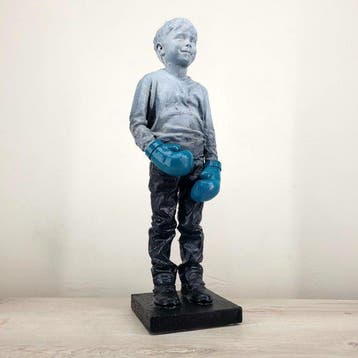 Mark Sugar - Carefree child (Bright blue boxing style 58), Antiquités & Art