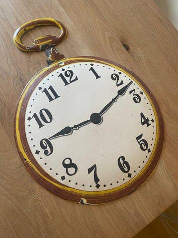 Een ludiek zakhorloge-winkelbord - Plaque - Metaal