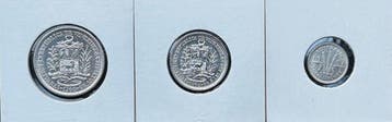 Australië en Venezuela. Lote de 3 Moedas de Prata - Reverso: