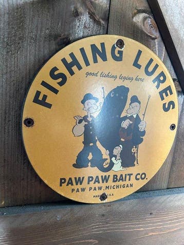 Fishing Lures emaille reclamebord – Paw Paw Bait Co.