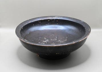 Oud-Grieks Terracotta Campanische zwartgeglazuurde kom met