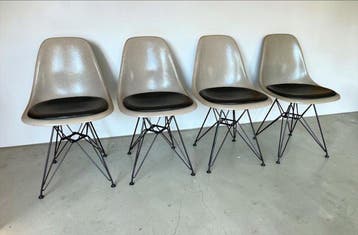 Herman Miller, Vitra - Charles & Ray Eames - Stoel (4) - DSR