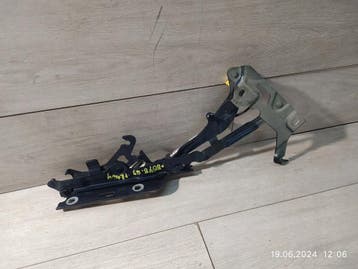 Audi Q5 SQ5 scharnier motorkap rechts 80A823301D, Verzenden, Gebruikt
