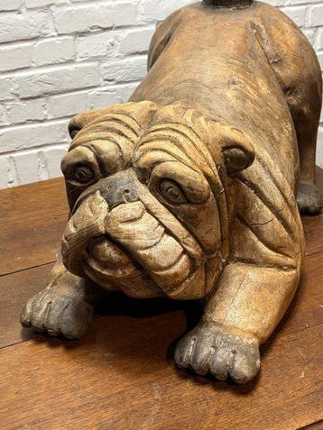 Beeld, Grote handgesneden houten Engelse Bulldog - 54 cm -, Antiek en Kunst