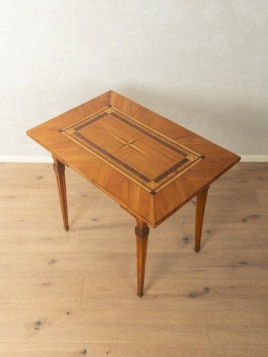 Bureau - Walnoot - Antiek bureau, rond 1840, Antiek en Kunst, Antiek | Overige Antiek