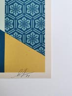 Shepard Fairey (OBEY) (1970) - Bee Geometric (Blue)