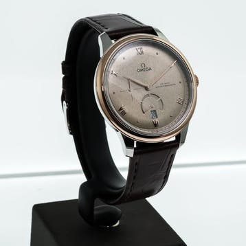 OMEGA - 41 mm, stainless steel and 18K Sedna gold on a, Nieuw