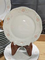 Royal Bavarian Porcelain - Tafelservies voor 6 (22) - Zacht