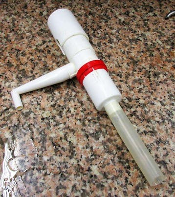 Witte Saus Dispensers
