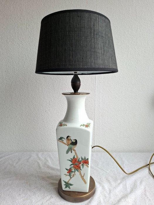 Lampe de table - Vase transformé en lampe. - Porcelaine -, Antiquités & Art, Curiosités & Brocante
