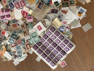 Monde 1872/1996 - Lot de timbres séparés sur papier,, Gestempeld
