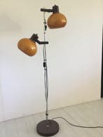Lampadaire - Szarvasi - Métal, Chrome, Émail - Un lampadaire