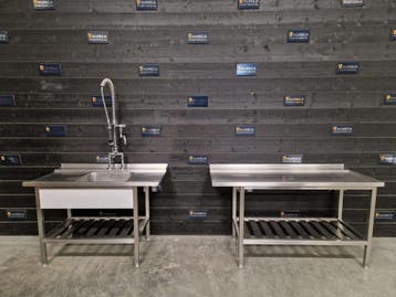 Aan- en afvoertafel | wastafel | RVS | horeca, Articles professionnels