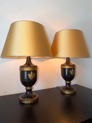 Vintage Miriam Haskell English Crown Fleur De Lis - Buffet