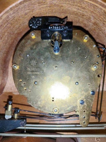 Pendule - Junghans - Antiek fineerhout - 1950-1960 -