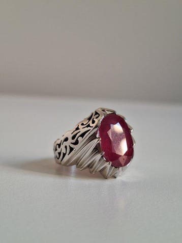 Sans prix de réserve - Bague Argent - 8.50ct. tw. Rubis -, Bijoux, Sacs & Beauté