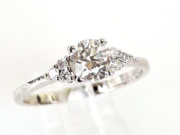 Verlovingsring - 14 karaat Witgoud - 0.69ct. tw. Diamant