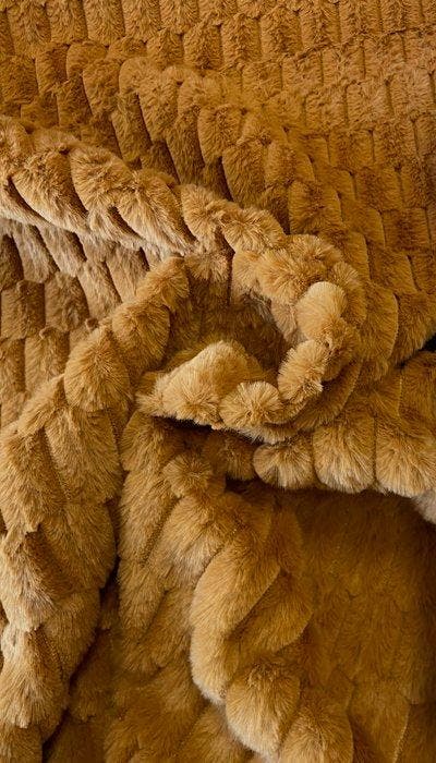 Prachtige snit van uiterst zacht bont in kameleonkleur,, Antiquités & Art, Tapis & Textile