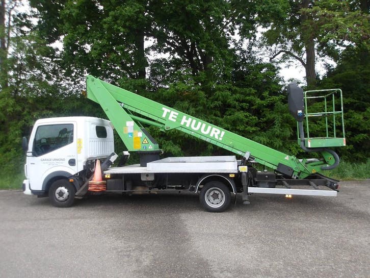 Veiling: Autohoogwerker Renault Maxity Diesel 20.2m 2012, Articles professionnels, Machines & Construction | Ascenseurs, Échafaudages & Échelles