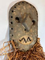 African Baali Ndaaka Ituri mask - Congo. (Zonder