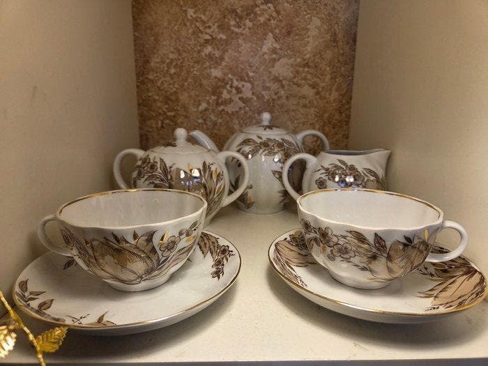 Lomonosov Imperial Porcelain Factory - Koffieservies (7) -, Antiquités & Art, Antiquités | Meubles | Tables