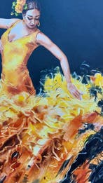 Elisa Brindani - Flamenco dancer in yellow