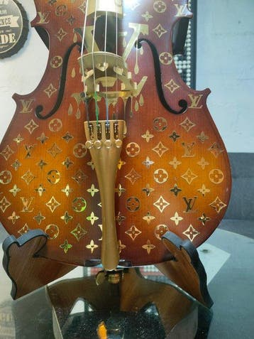 fp pop art - Louis Vuitton Violoncelle 103 cm luxury Wood