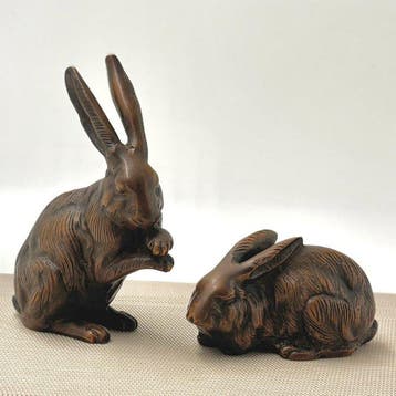 Beeldje - Ryumondo Iron Rabbit Pair — Lucky Zodiac Figurines