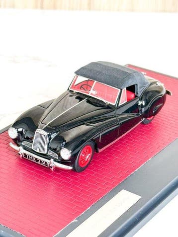 Matrix 1:43 - Voiture miniature - Aston Martin 2-Litre, Nieuw