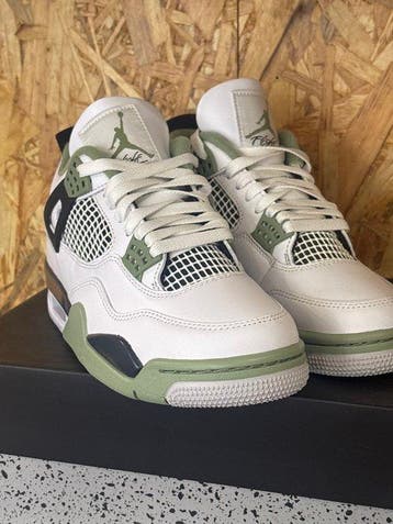 Nike - Air Jordan 4 - Sneakers - Maat: EU 37.5 - Nieuw met, Nieuw