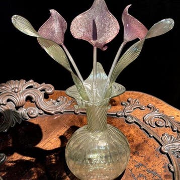 Tafelmiddenstuk - Vaas met bloemen in Murano-glas geblazen,