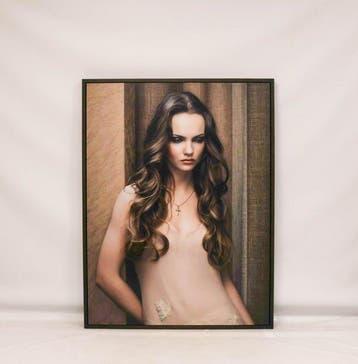 Erwin Olaf (1959–2023) - Isabel, Antiek en Kunst