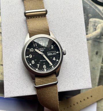 Seiko - Sans prix de réserve - SRPG35K1 - Automatic - 39 mm, Bijoux, Sacs & Beauté