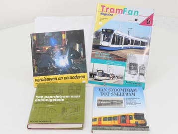 Set van 4 trampublicaties: boeken en TramFan Magazine #8886, Ophalen of Verzenden, Nieuw