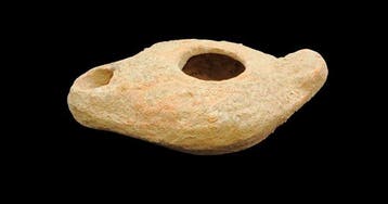 Laat-Romeins / Vroeg-Byzantijns Terracotta olielamp - 90 mm