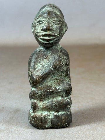 Bronze ancestor figure from the BAKONGO - Congo. (Zonder