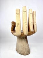 Stoel - Teak - In de vorm van een hand