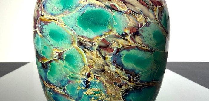 Maxence Parot - Vaas - Vaas met unieke opaalkleurige en, Antiek en Kunst, Kunst | Designobjecten