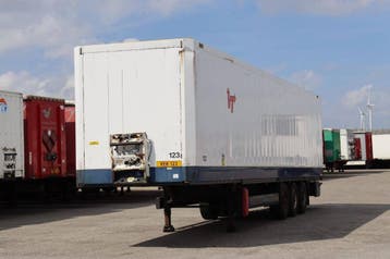 Veiling: Gesloten Oplegger Krone SD 36000kg 2011
