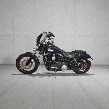 Harley-Davidson - FXDBA - Dyna Street Bob - Limited Edition