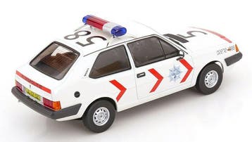 Triple9 1:18 - Voiture miniature - Volvo 343 - 1982 -, Nieuw
