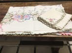 Nappe - 255 cm - 168 cm - Broderie manuelle de Madère
