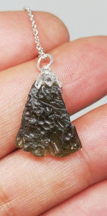 Prachtige Moldaviet-hanger Chlum. Moldavite - 1.6 g