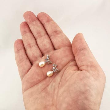 Parel - Zilver - Oorbellen - Parelachtige druiventrossen