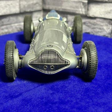 CMC 1:18 - Model raceauto - CMC 1:18 Mercedes-Benz W154 1938, Nieuw
