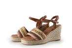 Bosco Sleehakken in maat 38 Beige, Kleding | Dames, Schoenen, Bosco, Verzenden, Beige, Zo goed als nieuw